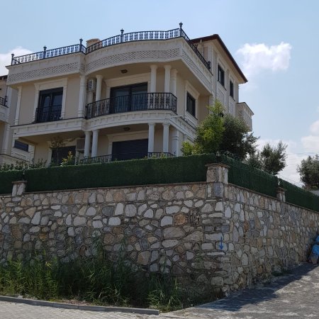 Yalova/Çiftlikköy İkiz Taş Konakları2